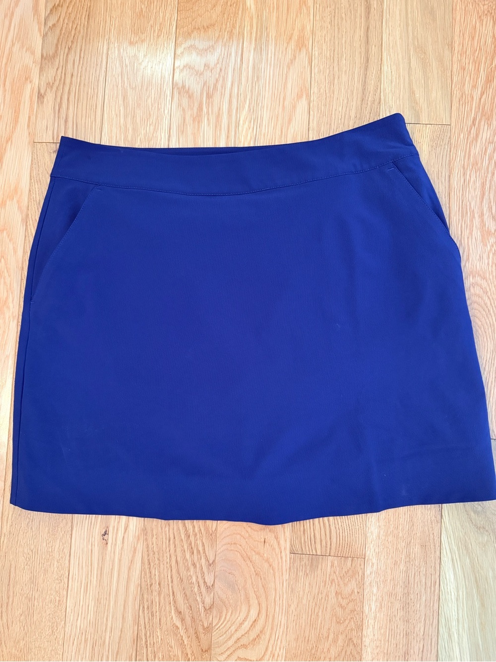 💕NWOT Vineyard Vines Royal Blue Mini Skort